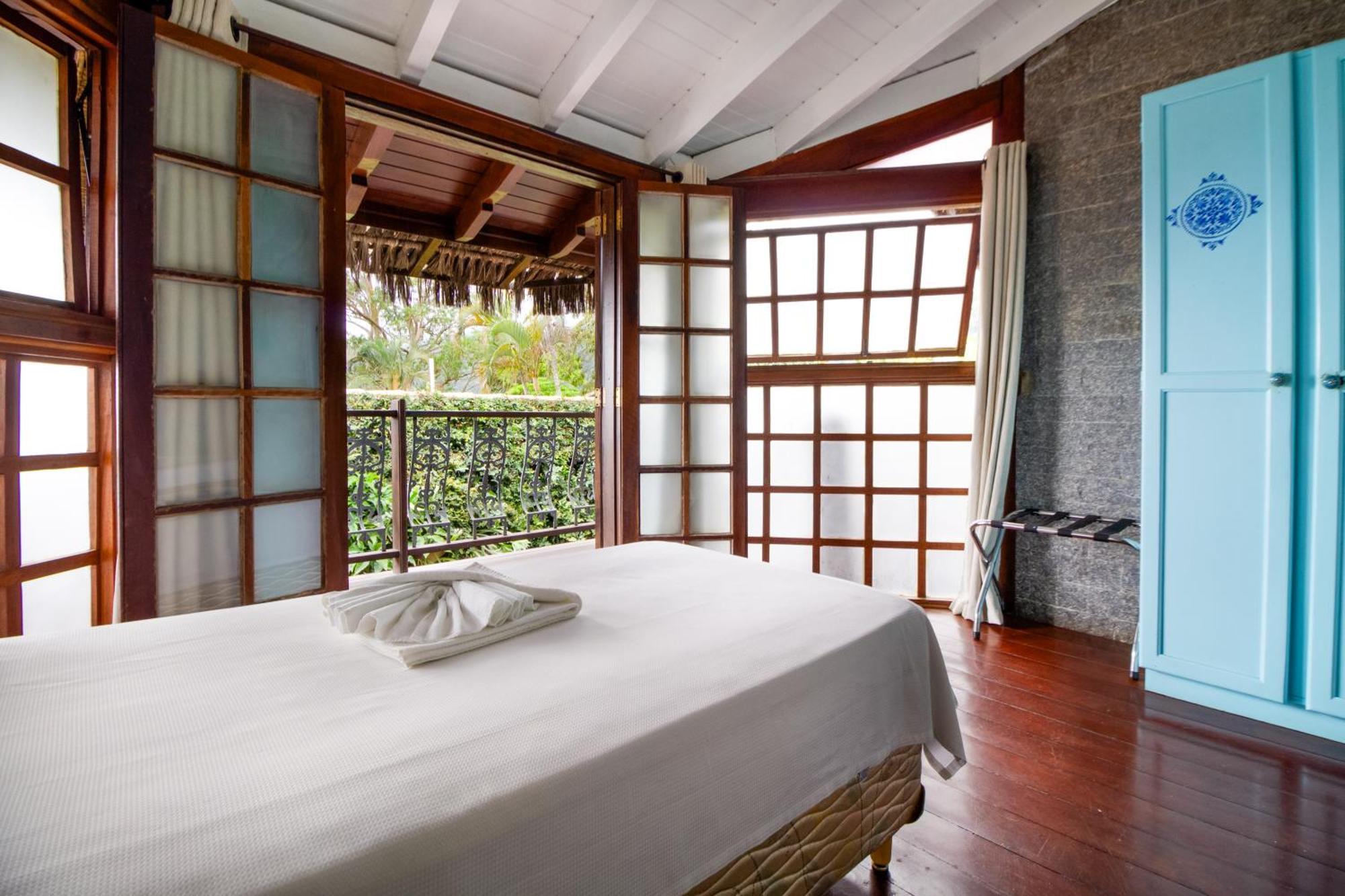 Velinn Pousada Guarubela Villa Vittoria Ilhabela Habitación foto